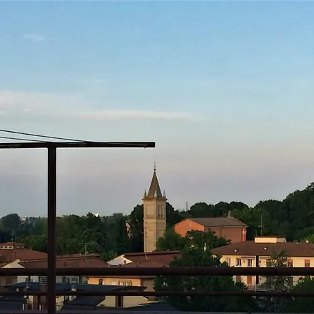 Attico Luminoso Ad Anzola Emilia Appartement